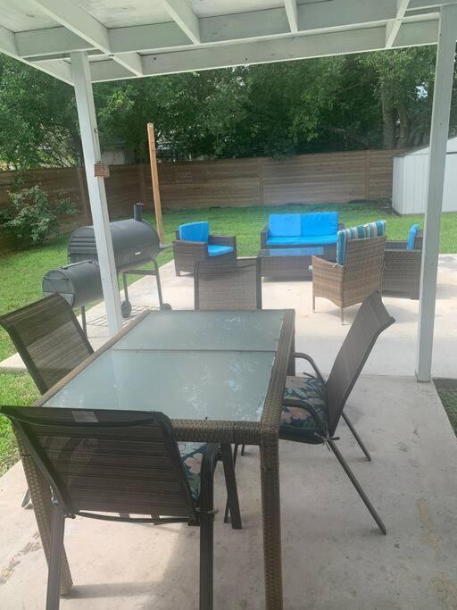 San Antonio Comfort 4 Bedroom 3 Bath Home 5 Mins From Sea World Esterno foto